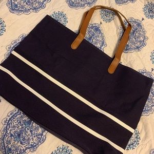 white house black market tote